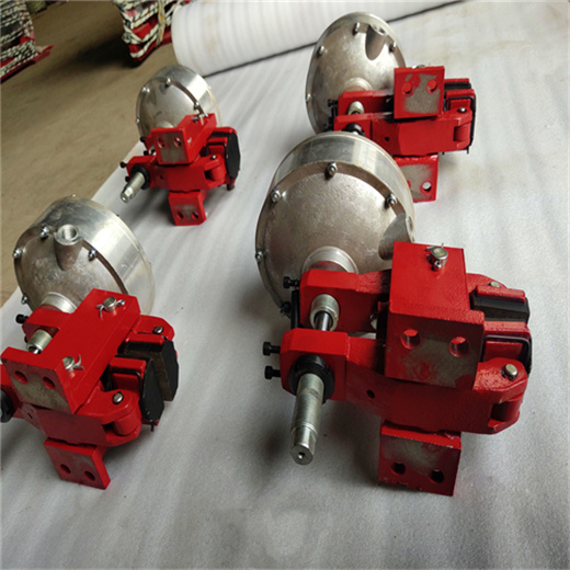 什么是鉗盤式制動器？